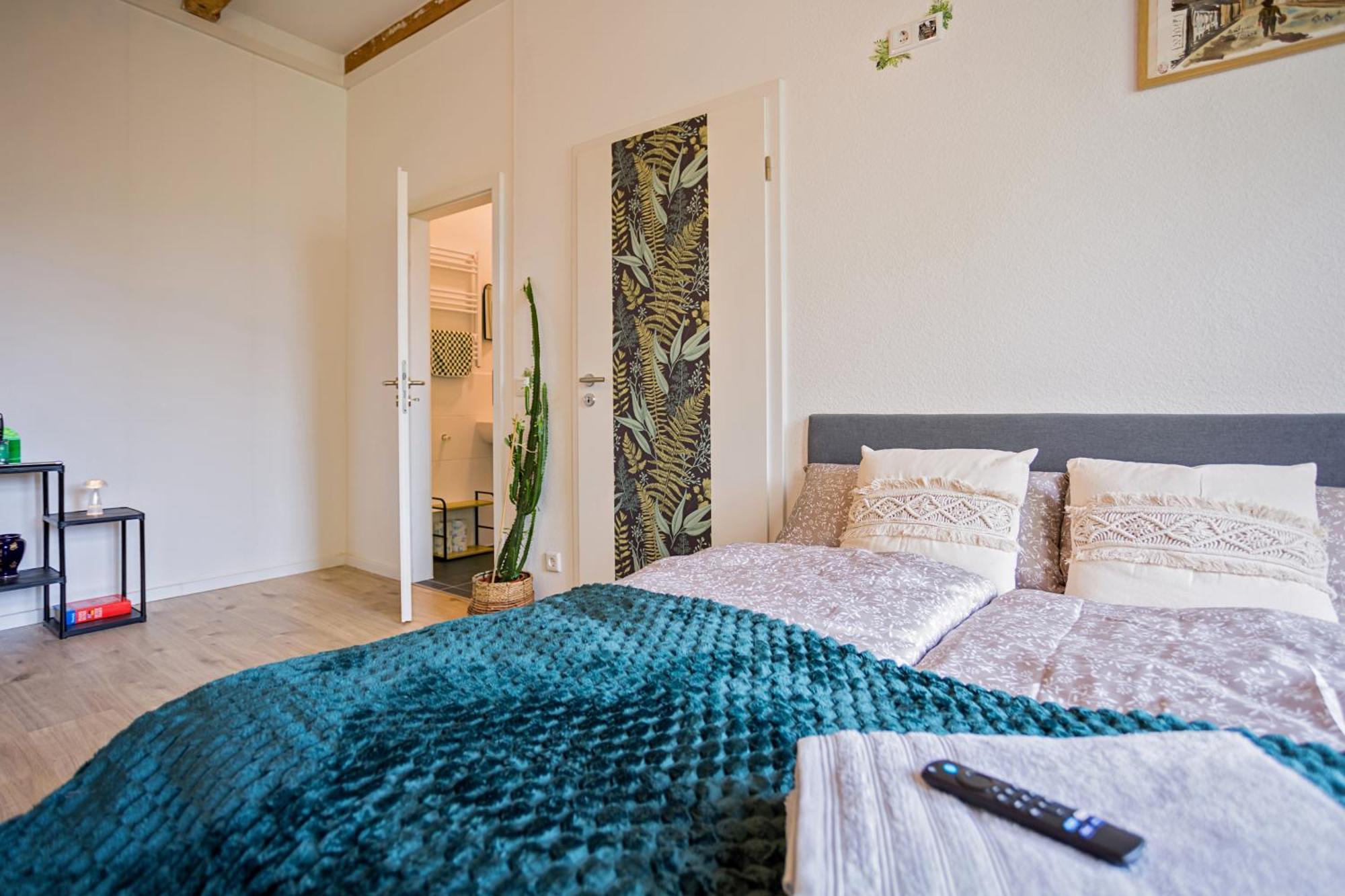 Boarding & Monteur Apartment Cmtz เคมนิตซ์ ภายนอก รูปภาพ